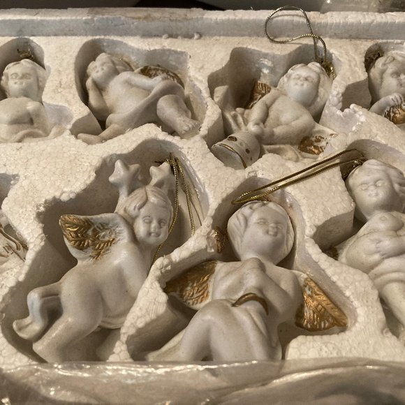 ORNAMENTS OR HANGING ANGELS LIGHTS INCLUDED NEW - Picture 1 of 3